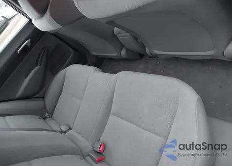 2010 Honda Civic Lx z USA, uszkodzony, nr VIN 2HGFA1F51AH538723